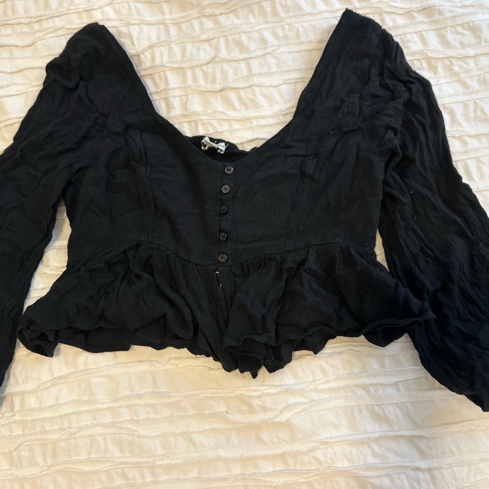 Long sleeve crop top